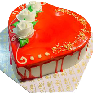 Vanilla heart Shape Cake