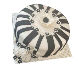 Round Fondant Black & White
